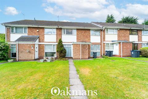 2 bed property, in Priory Road, £250,000