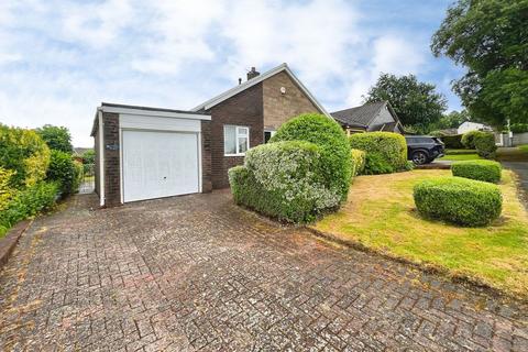 3 bed property, in Lismore Avenue, £300,000
