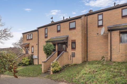 3 bed property, in Devon Way, £255,000