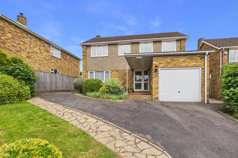 4 bed property, in Milton Fields, £859,000