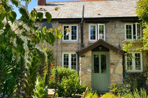 4 bed property, in Lanlivery, £725,000