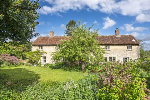 4 bed property, in Church Street, £795,000