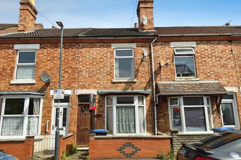 2 bed property, in 79, £130,000