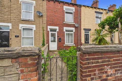 3 bed property, in Green Lane, £100,000