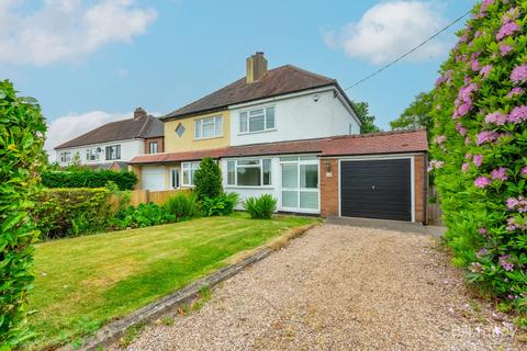 2 bed property, in Hayfield Hill, £295,000