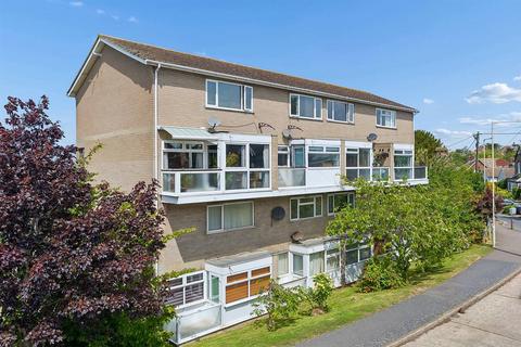 2 bed property, in Ivy House Road, £225,000