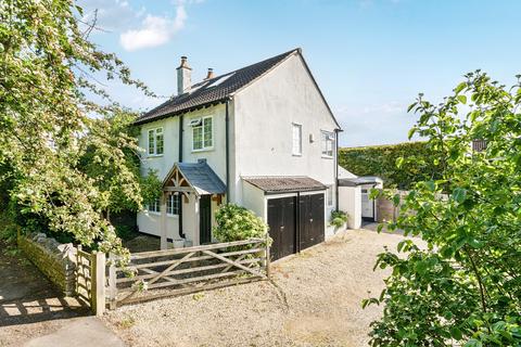 4 bed property, in Wolfridge Lane, £600,000