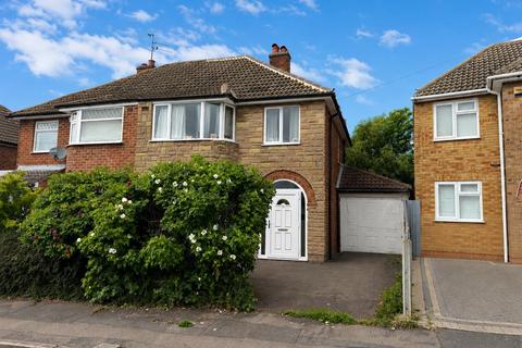 3 bed property, in Ingleby Road, £265,000