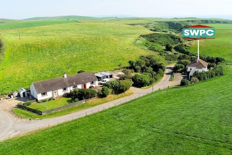 3 bed property, in Sandhead, £140,000