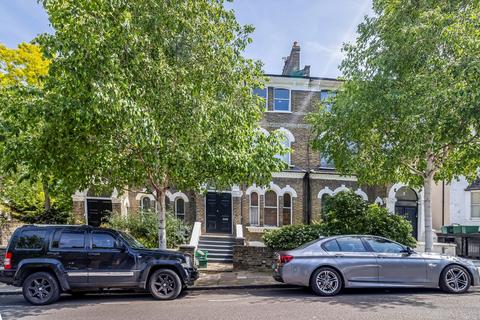 2 bed property, in Huddleston Road, £700,000