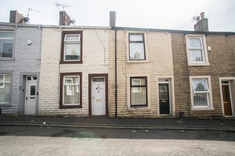 3 bed property, in Lodge Street, £73,000