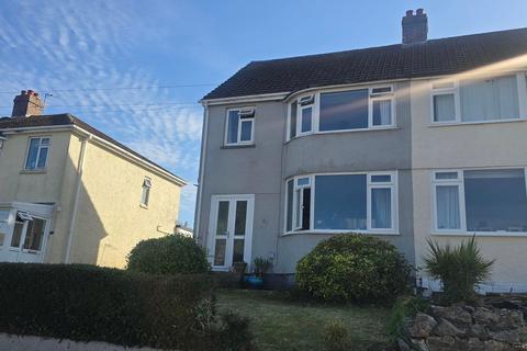 4 bed property, in Highland Road, £330,000
