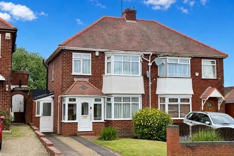 3 bed property, in Mincing Lane, £210,000
