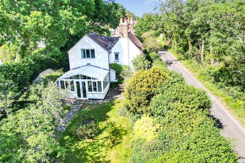 3 bed property, in Viney Road, £799,950
