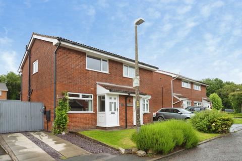 2 bed property, in Draperfield, £175,000