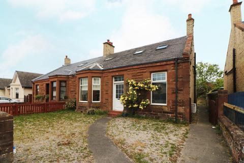 4 bed property, in Heathfield Road, £185,000