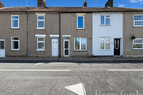 2 bed property, in Wennington Road, £325,000