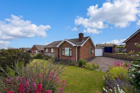 3 bed property, in Scholey Avenue, £300,000
