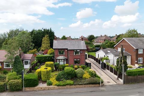 3 bed property, in Liverpool Road, £400,000