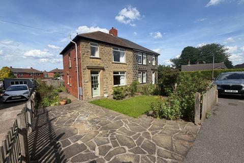 3 bed property, in Park Avenue, £220,000