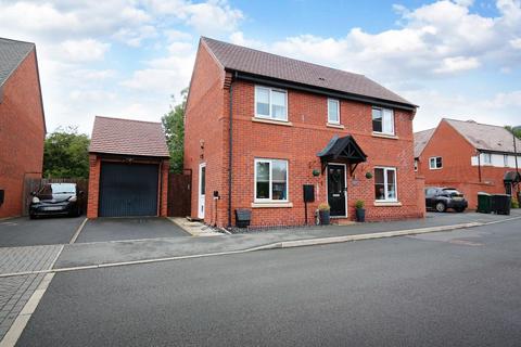 3 bed property, in Appleby Close, £330,000