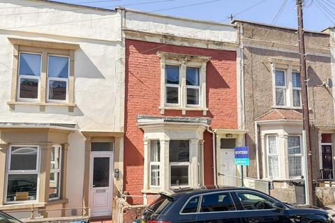 4 bed property, in Fraser Street, £475,000