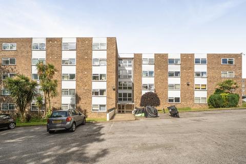 1 bed property, in Anson Drive, £100,000