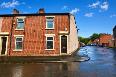 2 bed property, in Lancaster Street, £85,000
