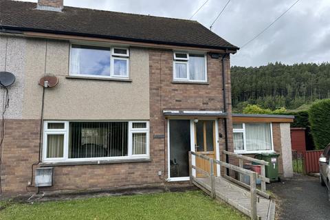3 bed property, in Newtown Road, £275,000