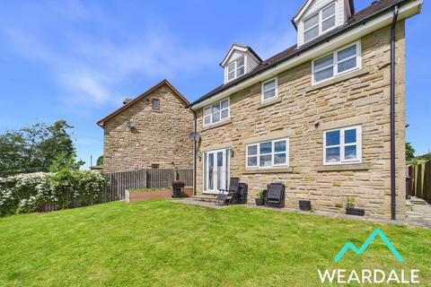 4 bed property, in Millennium Court, £265,000