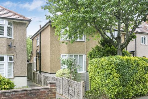 2 bed property, in Pooley Green Road, £435,000