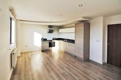 1 bed property, in Carr Street, £80,000