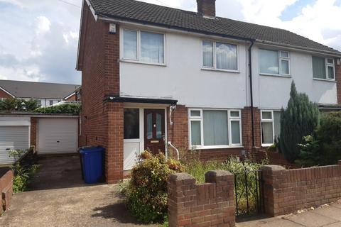 3 bed property, in Florence Avenue, £115,000