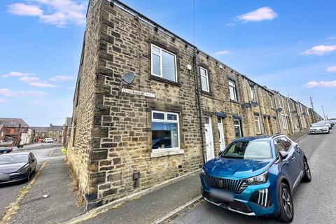 4 bed property, in Charlotte Street, £70,000