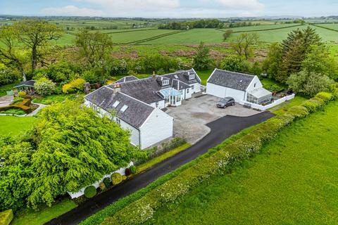 4 bed property, in Stewarton, £625,000
