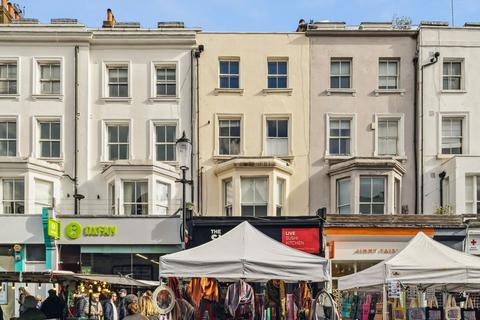 2 bed property, in Portobello Road, £795,000