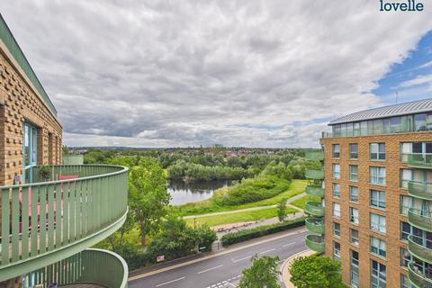 1 bed property, in Ottley Drive, £300,000