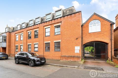 1 bed property, in Minorca Road, £150,000