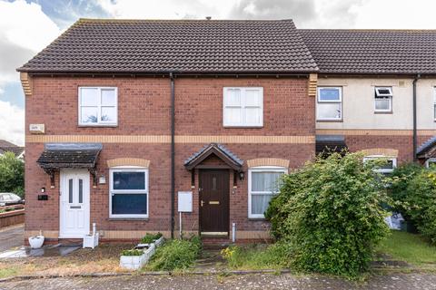 2 bed property, in Bradley Stoke, £230,000