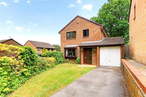 4 bed property, in Charlbury Close, £550,000