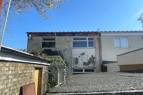 3 bed property, in Coed Y Gores, £79,000
