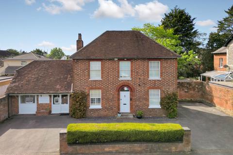 4 bed property, in Church Road, £900,000