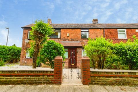 3 bed property, in Longview Drive, £300,000