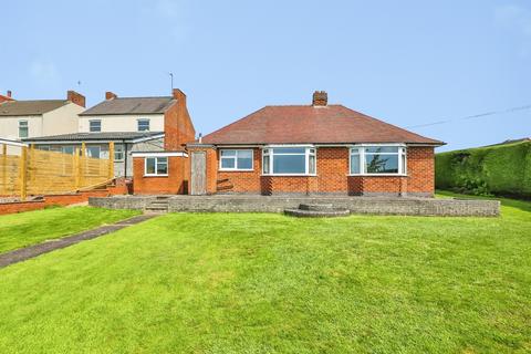 3 bed property, in Main Road, £375,000