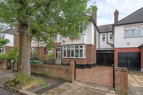 5 bed property, in Poplar Walk, £1,699,999