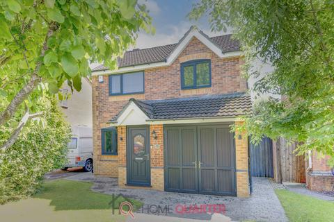 3 bed property, in Caernarfon Close, £210,000