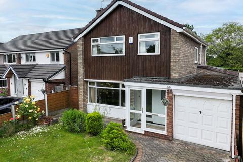 3 bed property, in Briony Avenue, £550,000