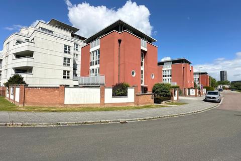 2 bed property, in Watkin Road, £185,000