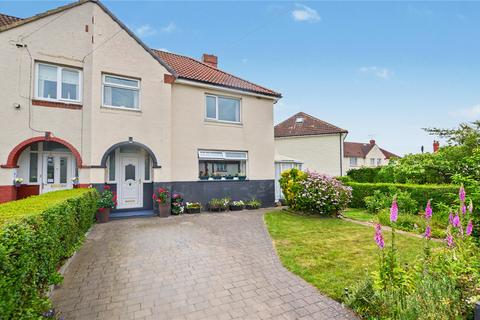 3 bed property, in Albert Road, £235,000