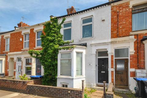 3 bed property, in 20 Collingwood Road, £200,000